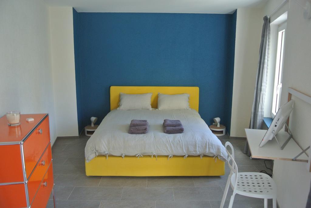 Ferienwohnung A Ca Balade In Design Miglieglia Zimmer foto